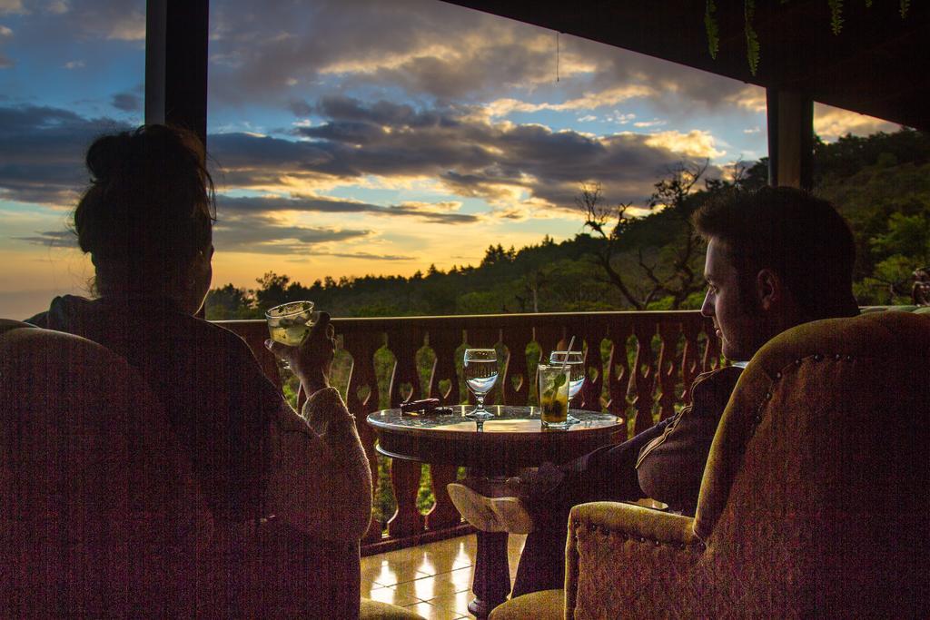 Hotel Belmar Monteverde ภายนอก รูปภาพ